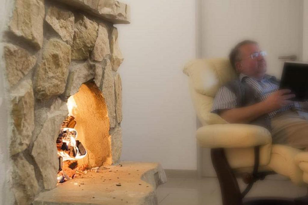 Haus "Am Muehlheimer Berg" Mörnsheim Esterno foto